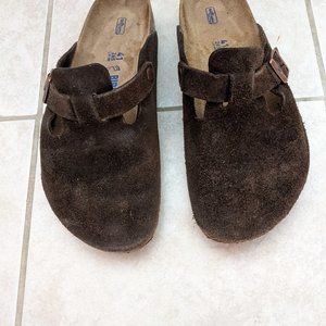 Birkenstock Suede Mocha Bostons Size 41